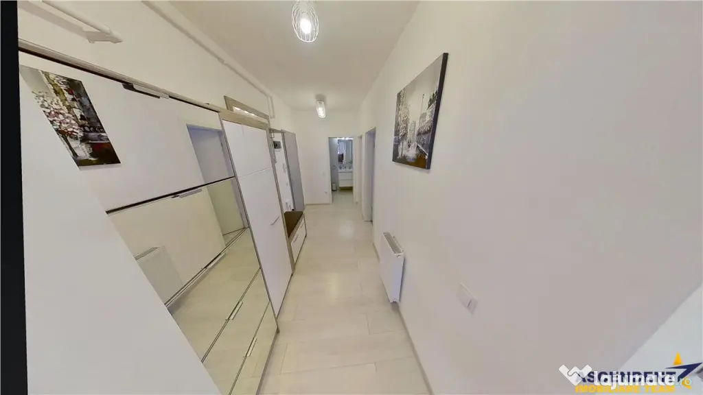 TUR 3D!Apartament modern cu 3 camere, parcare, boxa, zona Co - Brasov (Brasov)