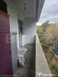 Apartament cu 3 camere semidecomandat in cartierul Tudor 