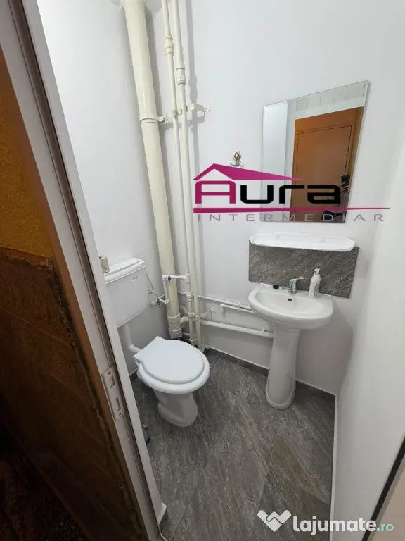 Inchiriez apartament 3 camere cartier e3 - Tulcea (Tulcea)