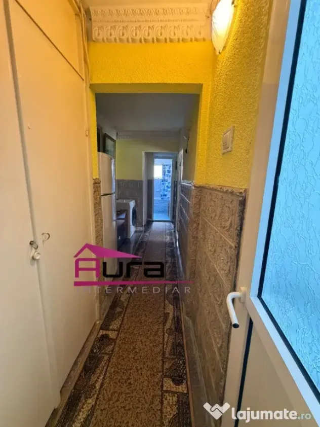 Inchiriez apartament 3 camere cartier e3 - Tulcea (Tulcea)