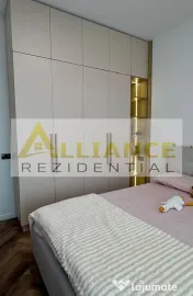 Str. Gradinari - 4 camere - 442 mp teren - mobilata si utilata lux 