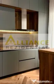 Str. Gradinari - 4 camere - 442 mp teren - mobilata si utilata lux 