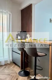 Str. Gradinari - 4 camere - 442 mp teren - mobilata si utilata lux 