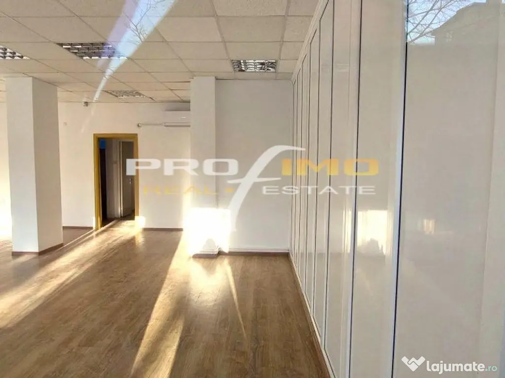 Spatiu Comercial Stradal su.70mp. vitrina, Piata Grivitei st - Constanta (Constanta)