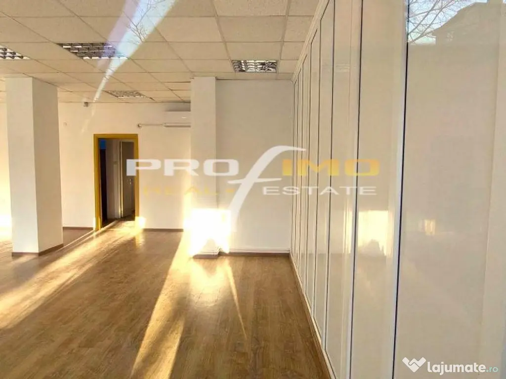 Spatiu Comercial Stradal su.70mp. vitrina, Piata Grivitei st - Constanta (Constanta)