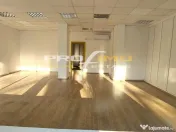 Spatiu Comercial Stradal su.70mp. vitrina, Piata Grivitei st 