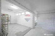 De vânzare spațiu comercial, 250 mp, în Sânmartin 