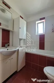 Apartament cu 3 camere de vanzare, la intrare in Dumbravita, Timisoara 