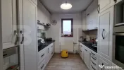 Casa tip D+P+E, 350 mp ,1600 mp teren, zona Titulescu 