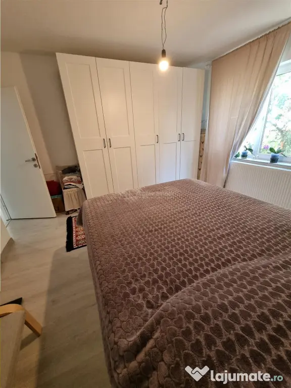 Casa-Vila Noua la intrare in Buzescu P M - Buzescu (Teleorman)