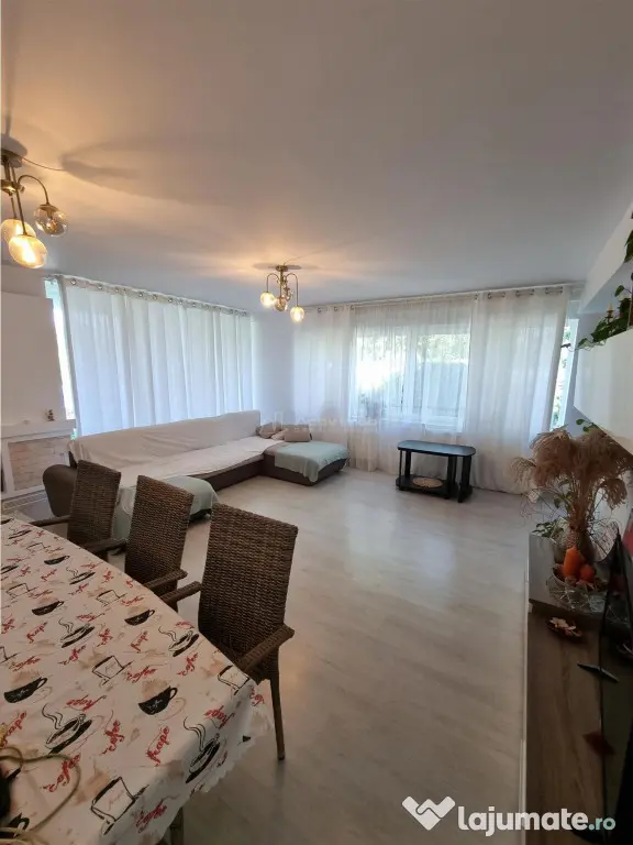 Casa-Vila Noua la intrare in Buzescu P M - Buzescu (Teleorman)