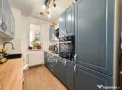 Apartament 2 camere, renovat, etaj 8, panoramica, Stadion - Hunedoara 