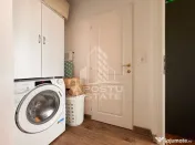 Apartament 2 camere, renovat, etaj 8, panoramica, Stadion - Hunedoara 
