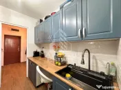 Apartament 2 camere, renovat, etaj 8, panoramica, Stadion - Hunedoara 