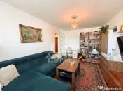 Apartament 2 camere, renovat, etaj 8, panoramica, Stadion - Hunedoara 