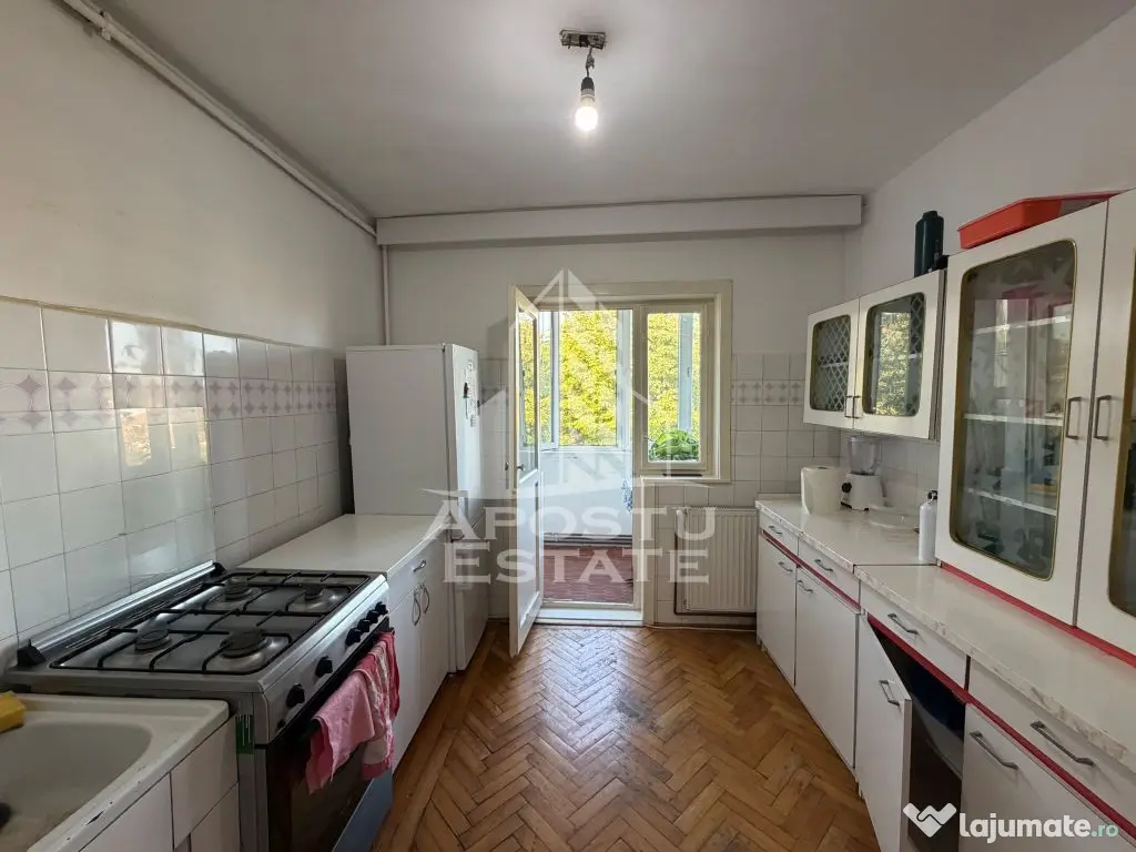 Apartament cu 2 camere de vanzare,decomandat ,Zona Aradului,Timisoara - Timisoara (Timis)