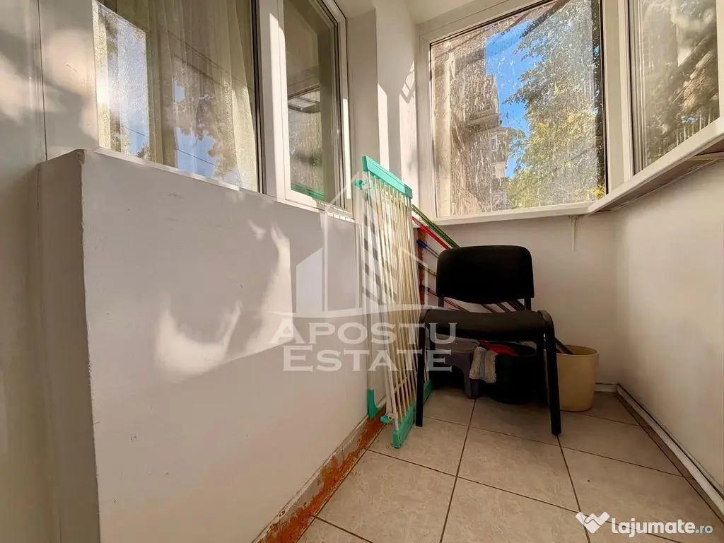 Apartament cu 3 camere de vanzare, zona Aradului, Timisoara - Timisoara (Timis)
