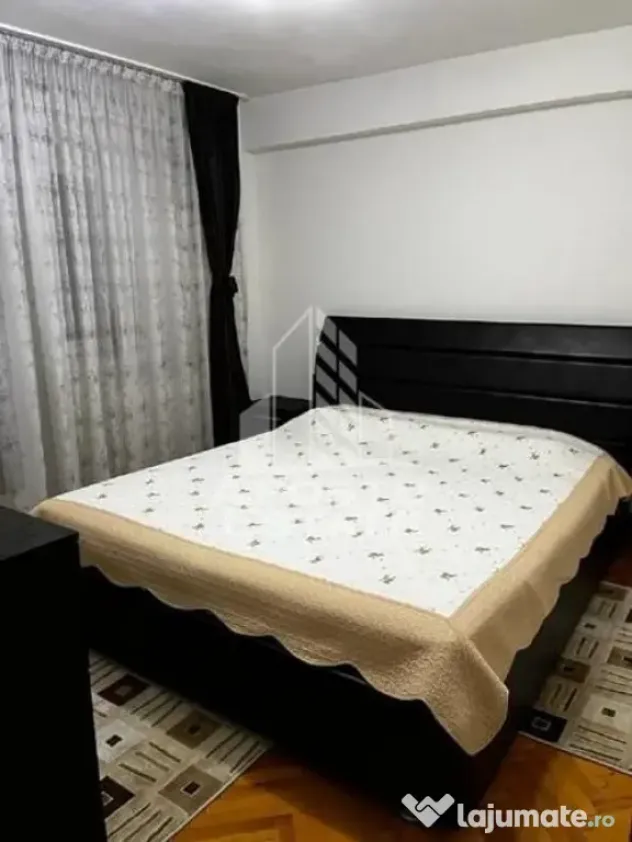 Apartament cu 3 camere de vanzare, Timisoara, zona Lunei - Timisoara (Timis)