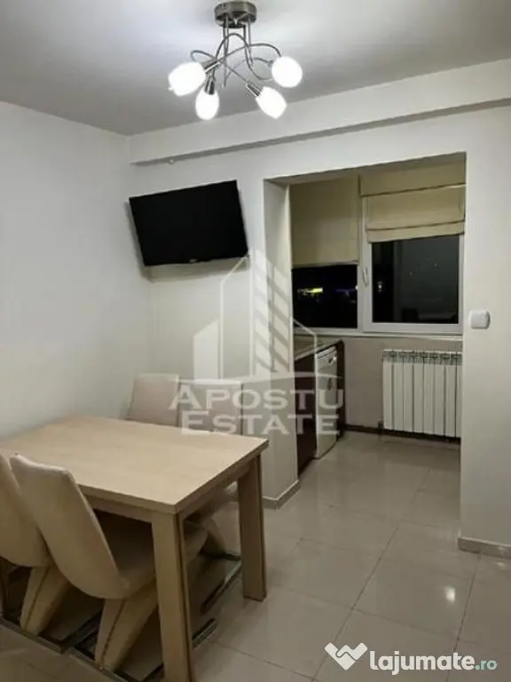 Apartament cu 3 camere de vanzare, Timisoara, zona Lunei - Timisoara (Timis)