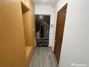 Apartament de vanzare cu 2 camere, semidecomandat, zona Soarelui