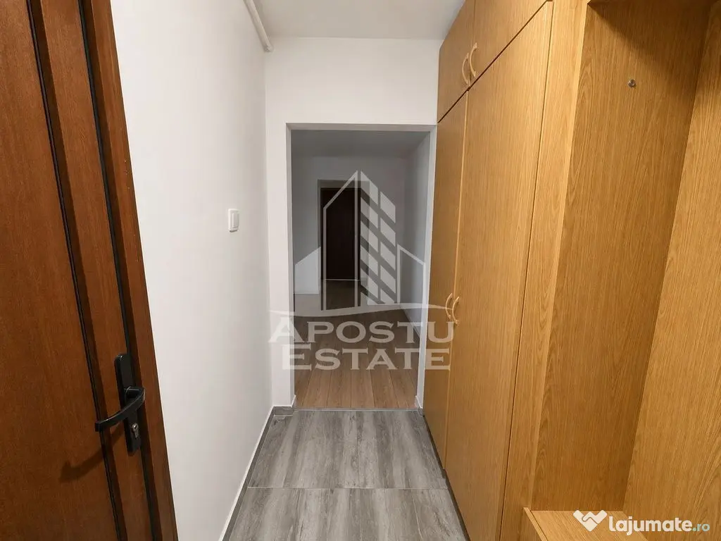 Apartament de vanzare cu 2 camere, semidecomandat, zona Soarelui - Timisoara (Timis)