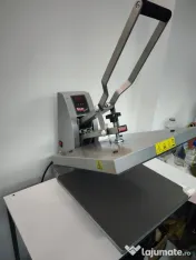 Presă termică profesională Siser TS-BASE 38x38 cm – perfect funcțională 