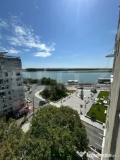 Între pulsul orașului și liniștea Dunării – 3 camere, 