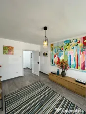 Între pulsul orașului și liniștea Dunării – 3 camere, 