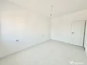 Duplex Modern in Mosnita Noua | 4 Camere, 3 Parcari, Zona Eu 