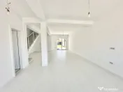 Duplex Modern in Mosnita Noua | 4 Camere, 3 Parcari, Zona Eu 