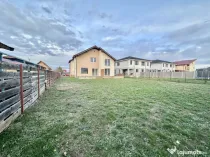 Duplex cu 3 camere - 116 mp utili si teren de 443 mp - Mosni