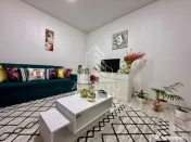 Apartament cu 2 camere si curte de vanzare in Complexul Studentesc 