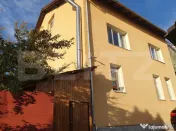 Apartament spațios la casă, 3 camere, 130 mp, 2 băi și c 