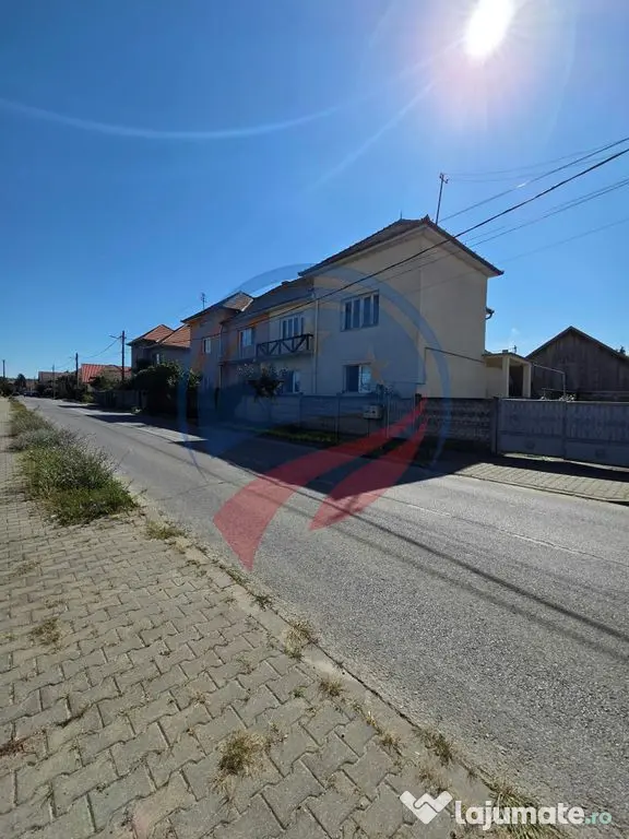 Casăde vânzare, 217 mp, teren 366 mp, zonă centrală Luduș - Ludus (Mures)