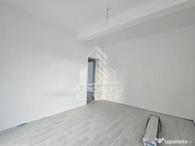 Apartament de vanzare cu 3 camere si 2 bai,bloc nou,Giroc,Calea Urseni - Timisoara (Timis)