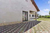 Casă noua 246 mpc cu teren 1363 mp de vânzare Sannicolau Mic, Arad 