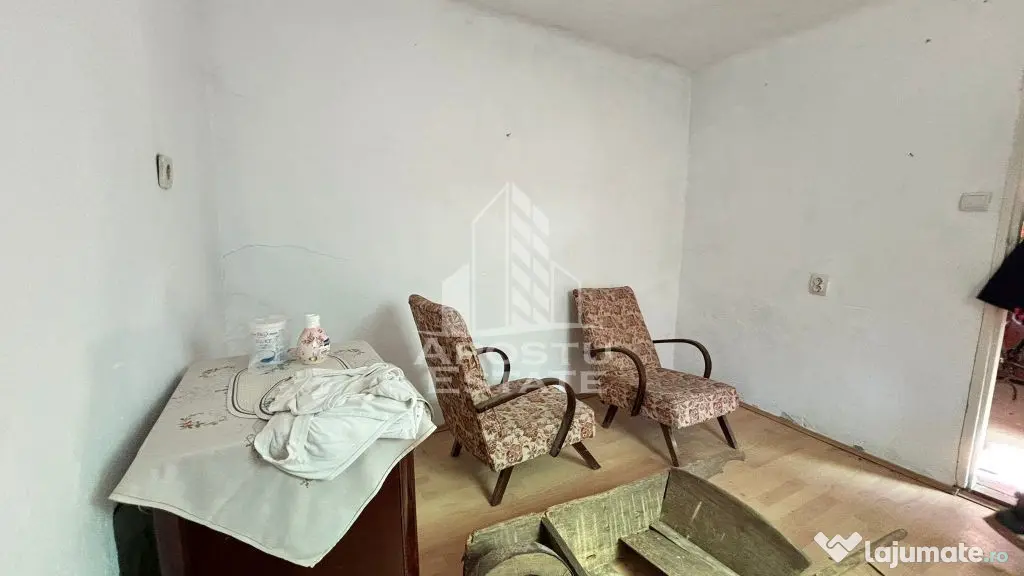 Casa 4 camere Ciarda Timisoara, 700 mp teren, necesita renovare - Timisoara (Timis)