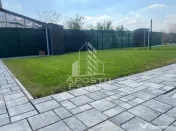 Duplex de vanzare cu 4 camere, P+E, in Covaci 