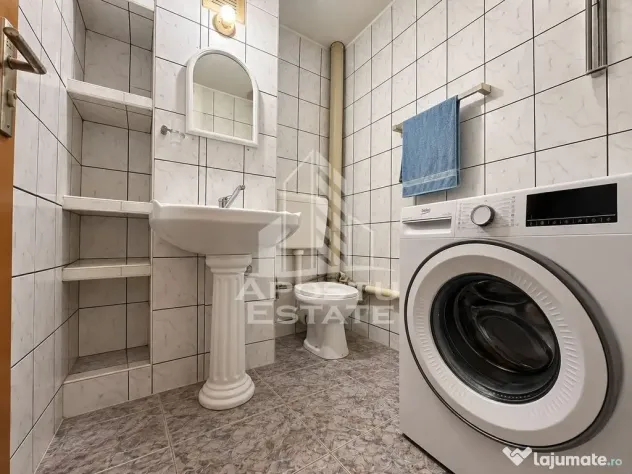 Apartament cu 3 camere, 2 bai, 2 balcoane, zona Vladeasa - Timisoara (Timis)