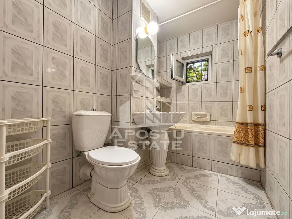Apartament cu 3 camere, 2 bai, 2 balcoane, zona Vladeasa - Timisoara (Timis)