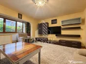 Apartament cu 3 camere, 2 bai, 2 balcoane, zona Vladeasa 