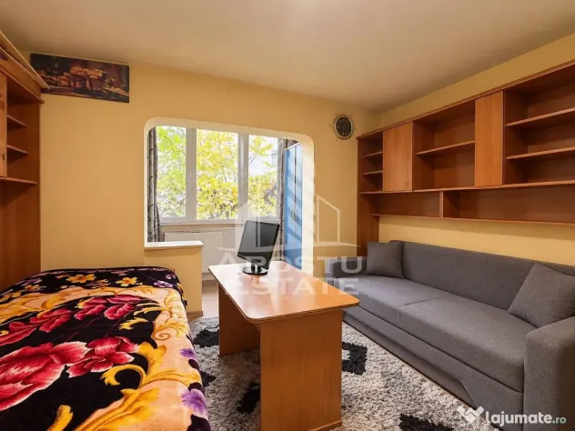 Apartament cu 3 camere, 2 bai, 2 balcoane, zona Vladeasa - Timisoara (Timis)