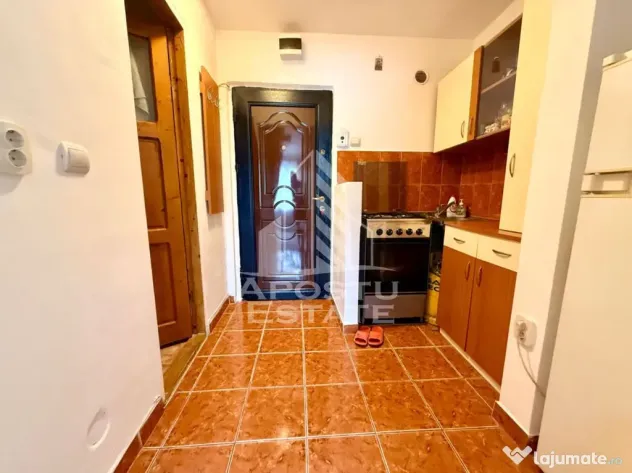 Garsoniera de vanzare, Zona Aradului, Timisoara - Timisoara (Timis)