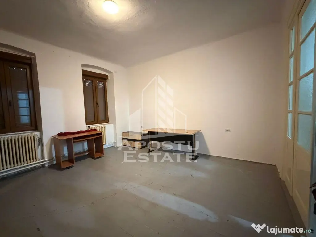 Duplex, 2 camere, teren 400 mp,situat in zona Elisabetin - Timisoara (Timis)