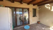 Casa insiruita,4 camere,2 bai,mobilata,Dumbravita 