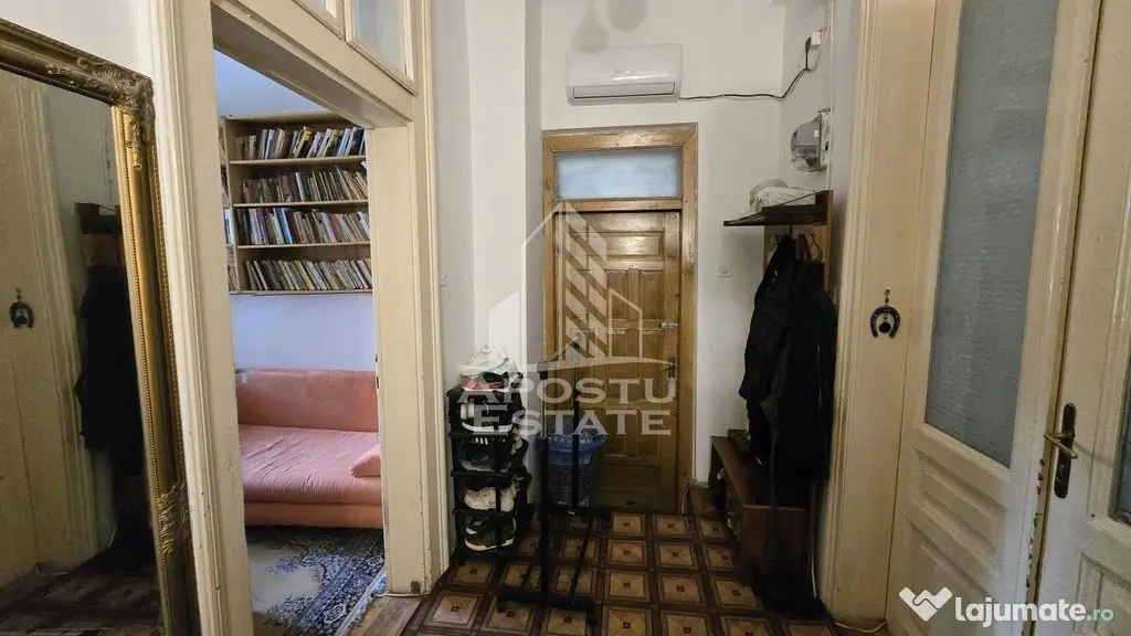 Casa individuada de vanzare cu 7 camere, zona Odobescu, comision 0% - Timisoara (Timis)