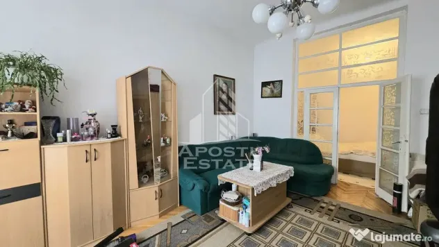 Casa individuada de vanzare cu 7 camere, zona Odobescu, comision 0% - Timisoara (Timis)