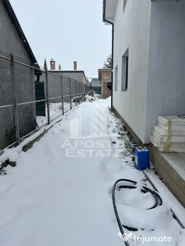 De închiriat vila cu pozitie excelenta, ptr locuit sau sediu firma - Mosnita Noua (Timis)