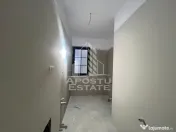 Duplex deosebit Dumbravita- spre pădure zona centrala 