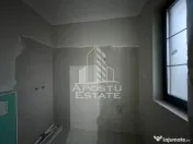 Duplex deosebit Dumbravita- spre pădure zona centrala 
